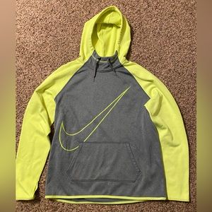 Large DRI-FIT Nike Womens lightweight hooded sweatshirt
